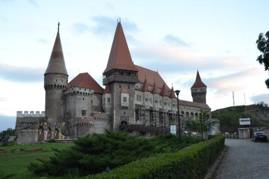 Castelul Corvinilor - judetul Hunedoara