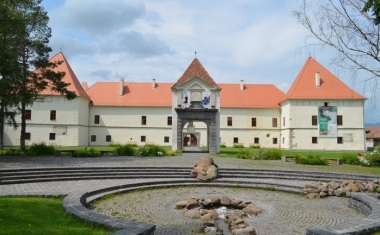 Castelul Miko