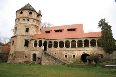 Castelul Bethlen, drumul Sibiu-Sighisoara