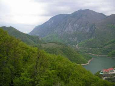 Valea Cernei - Domogled
